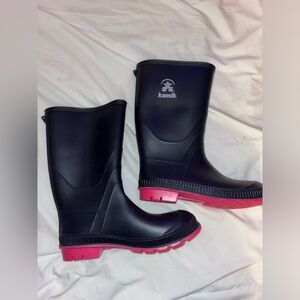 Kamik Stomp Navy Boots with Pink Soles Size 5 Women’s